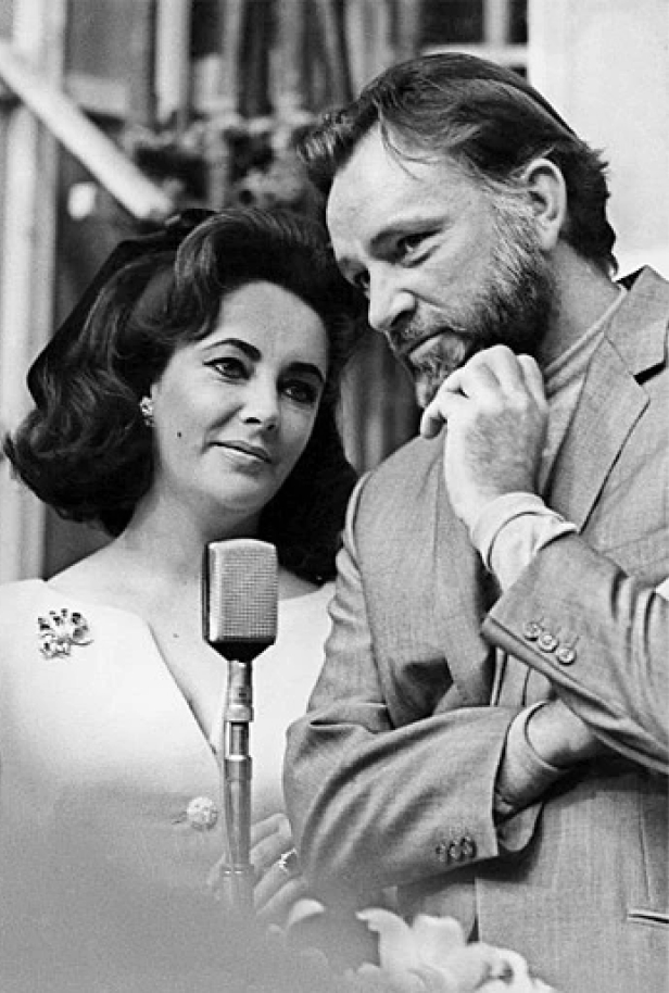 Пара на века: Элизабет Тейлор и Ричард Бартон (фото 13)