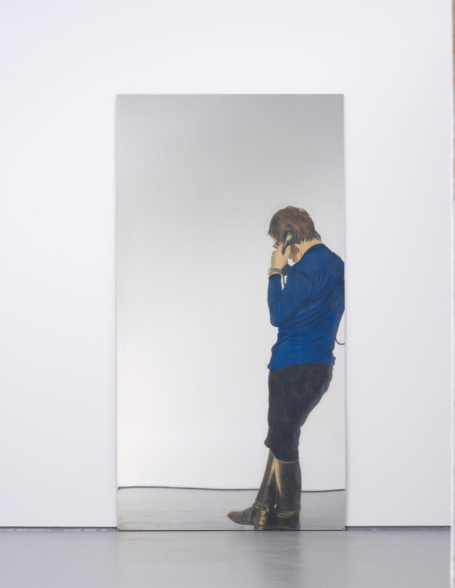 Микеланджело Пистолетто. "Мужчина в сапогах, разговаривающий по телефону", 1970 Оценочная стоимость  £350 000 – 450 000 