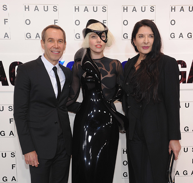 Леди Гага организовала выставку в Нью-Йорке (фото 1)