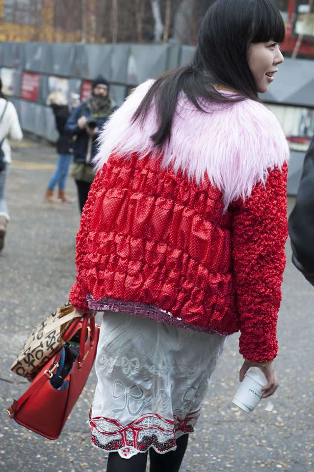 Неделя моды в Лондоне A/W 2014: street style. Часть III (фото 9)