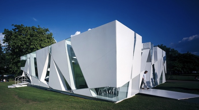 Тойо Ито. Павильон для галереи Serpentine, 2002
