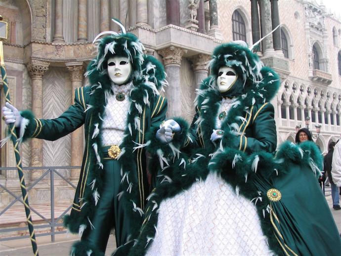 В Венеции начался карнавал (фото 5)