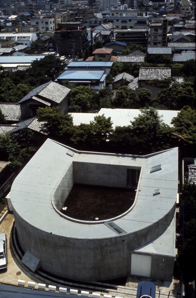 Дом White U, Токио, Япония. (1975-1976)