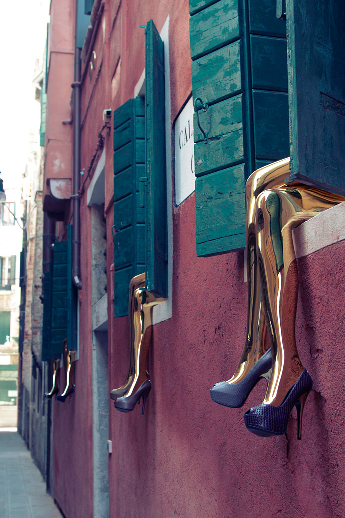 Инсталляция Louis Vuitton в Венеции (фото 2)