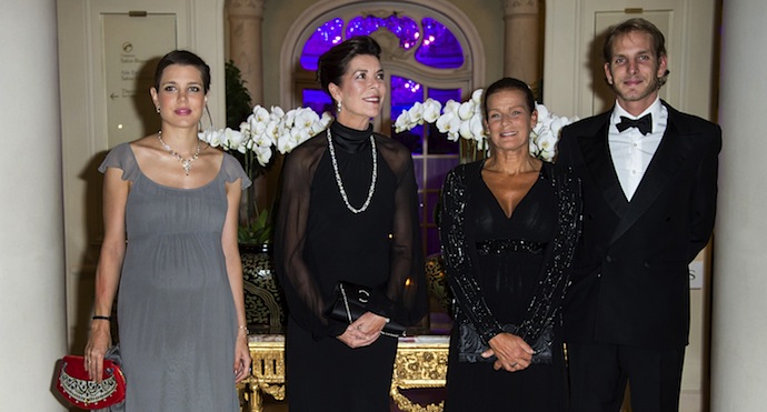 Шарлотта Казираги, принцесса Каролина, принцесса Стефания и Андреа Казираги