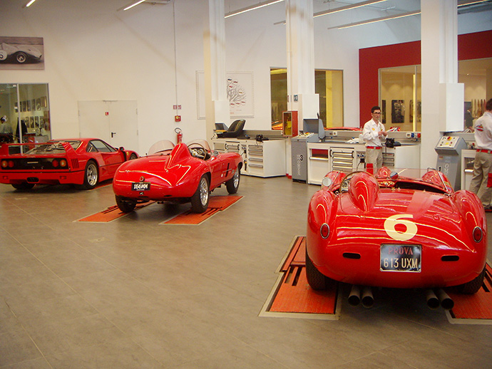 Экскурсия Buro 24/7: завод Ferrari (фото 1)