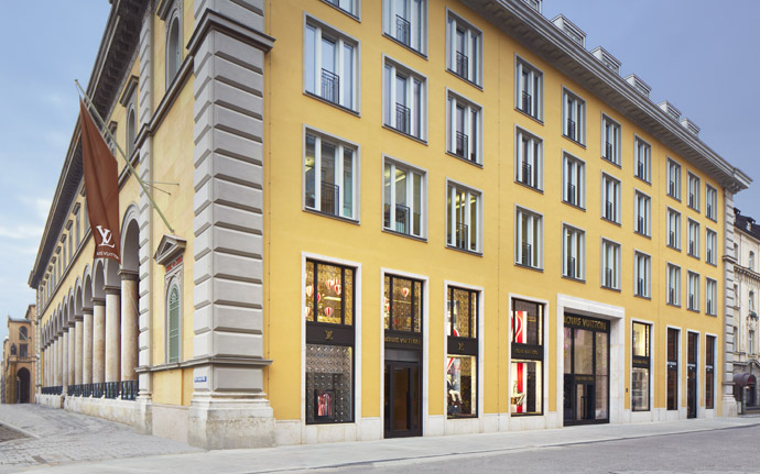 В Германии открылся первый Дом Louis Vuitton (фото 1)
