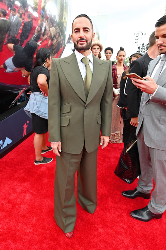 20 образов красной дорожки, которые мы запомнили в 2019-м (фото 14)