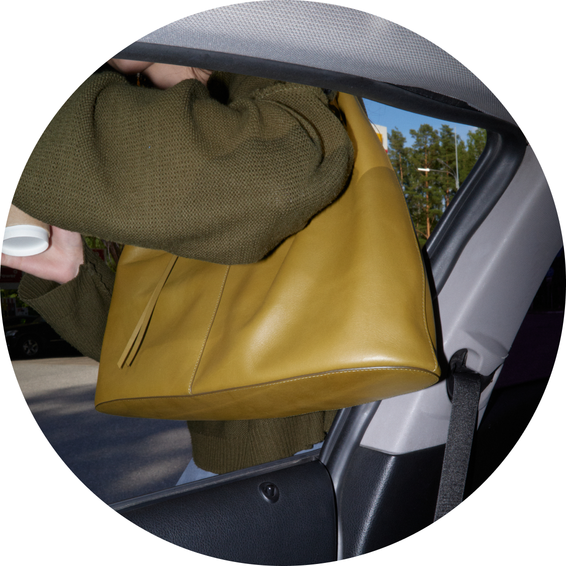 Новое имя: Jenék, он же «Женёк» — бренд классных сумок из Петербурга (фото 10)