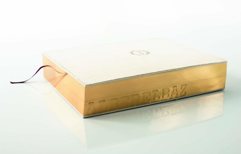 64023 10150669863816940 26503416939 9318563 1838673799 n jpg 1331726783 Por dentro do livro que comemora os dez anos de Alber Elbaz na Lanvin !