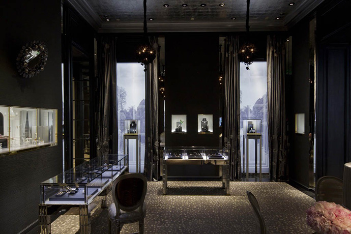 Самый большой в мире магазин Dior (фото 9)