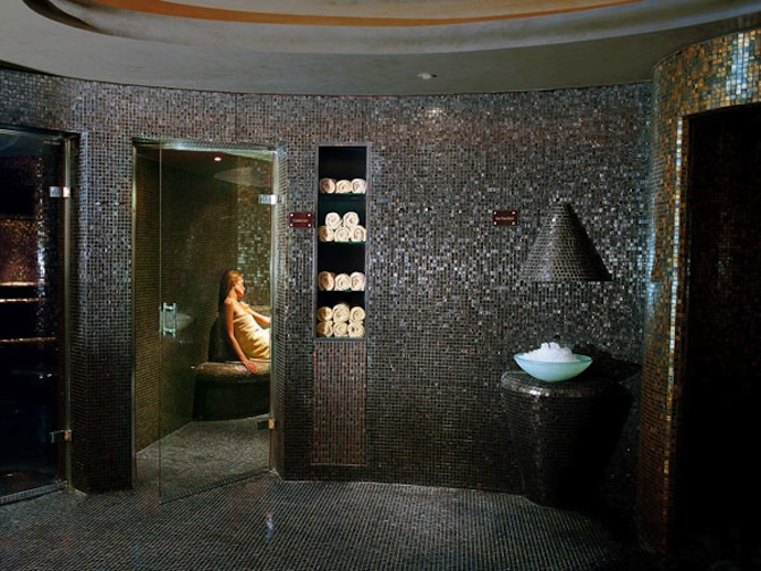 Дизайн spa-центра от Карла Лагерфельда (фото 6)
