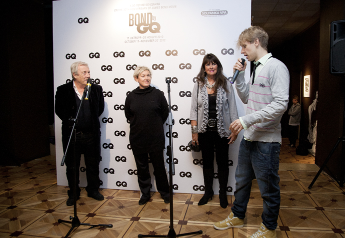 Выставка Bond by GQ открывается в Москве (фото 9)