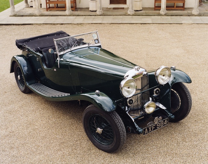 Aston Martin отмечает 100-летие бренда (фото 5)