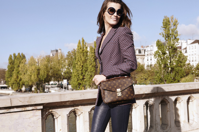 Реклама городской коллекции сумок Louis Vuitton (фото 8)