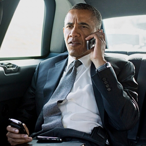 Почему Бараку Обаме запрещают пользоваться айфоном?