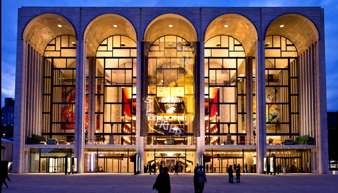 Театр New York City Opera спасти не удалось