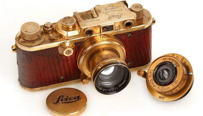 Позолоченная Leica продана за $683 тысячи
