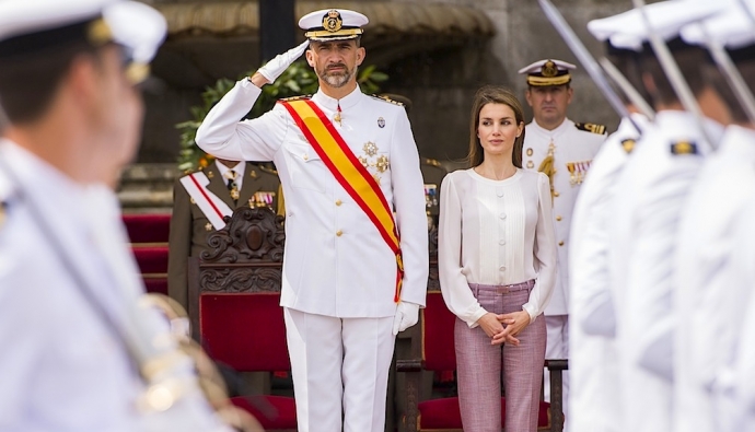 Принц Фелипе и принцесса Летиция в Военно-морской академии