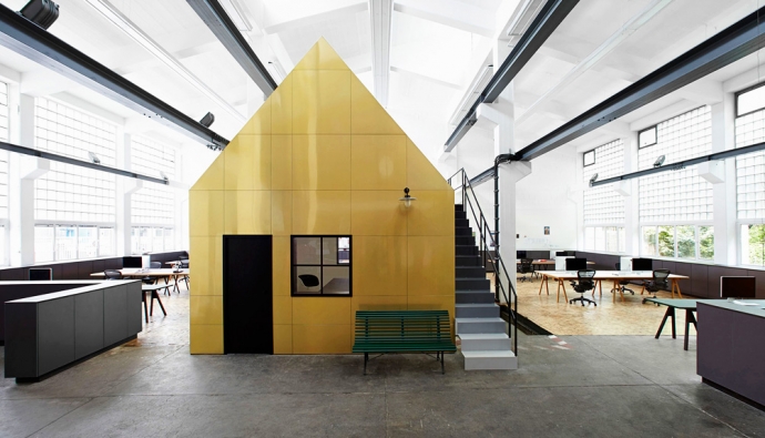 Дом внутри офиса: проект Designliga в Мюнхене