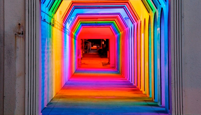 Радужный тоннель "LightRails" в штате Алабама