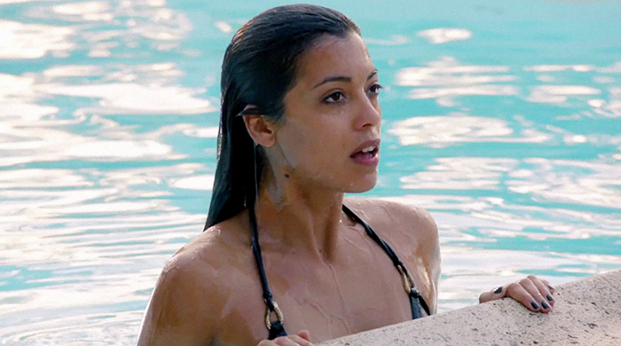 Новый клип Arctic Monkeys на песню Snap Out Of It