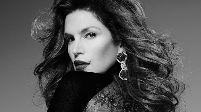 Синди Кроуфорд выпустит книгу