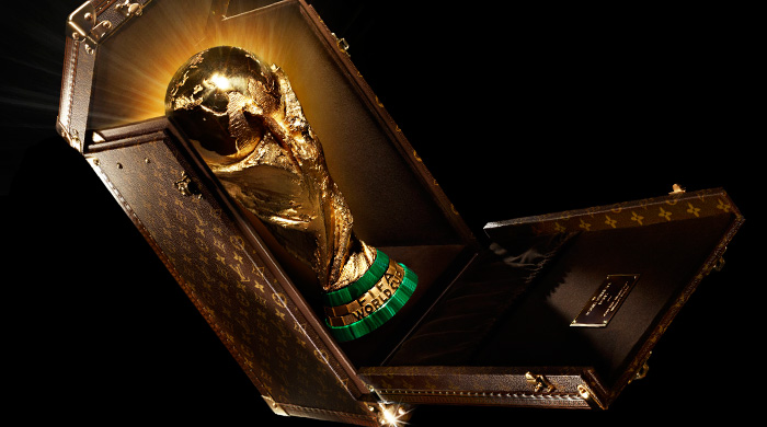 Louis Vuitton создали чемодан для футбольного Кубка мира