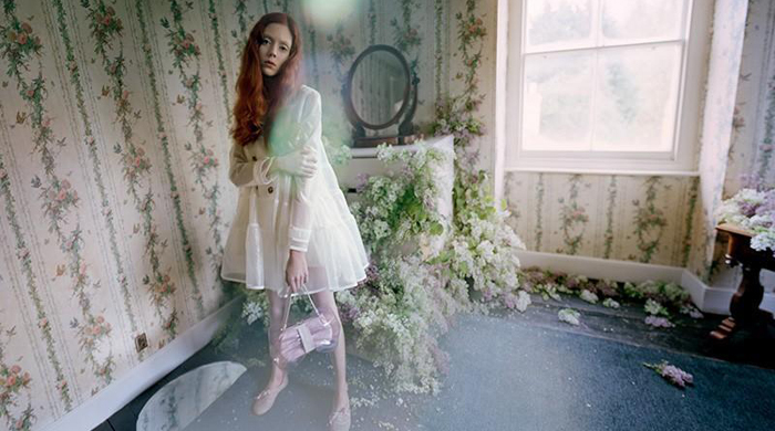 Тим Уокер снял весеннюю рекламную кампанию Red Valentino