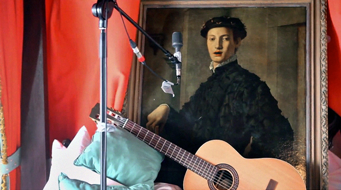 Поющие портреты в новом видео Arcade Fire