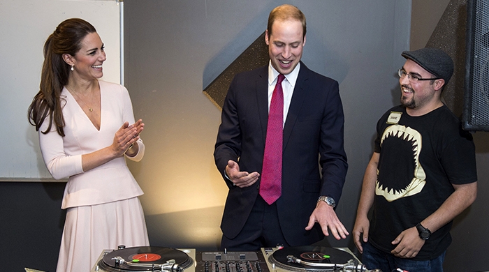 Урок скретчинга для Кейт Миддлтон и принца Уильяма