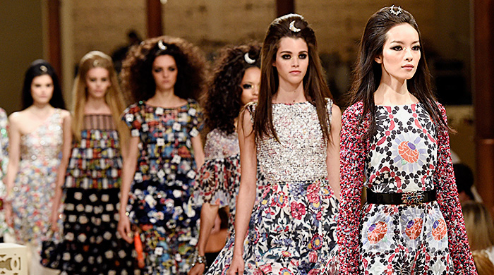 Показ круизной коллекции Chanel в Дубае