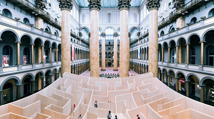 Огромный "лабиринт-сад" открылся в Вашингтоне