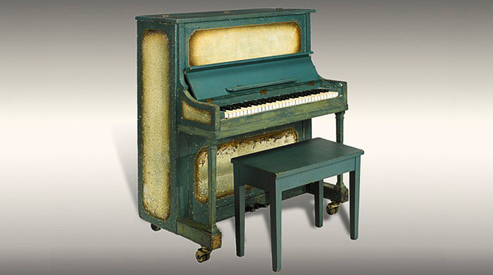 Пианино из фильма "Касабланка" на аукционе Bonhams