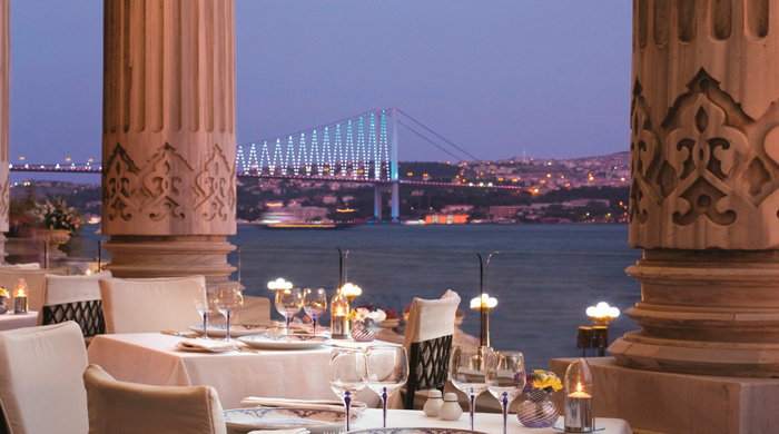 Отель Çırağan Palace Kempinski Istanbul в османском дворце