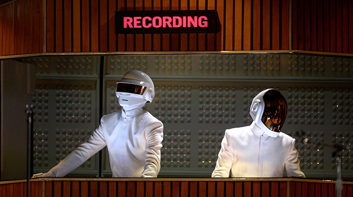 В Сеть выложен совместный трек Daft Punk и Jay-Z