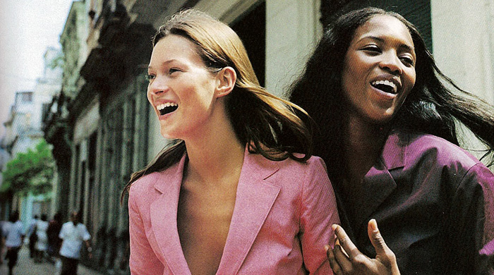 Наоми Кэмпбелл выпустит три книги и станет модным дизайнером