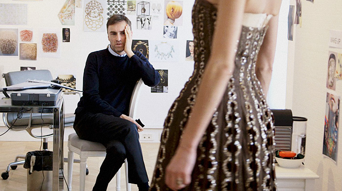 Раф Симонс рассказал о съемках документального фильма "Dior и я"