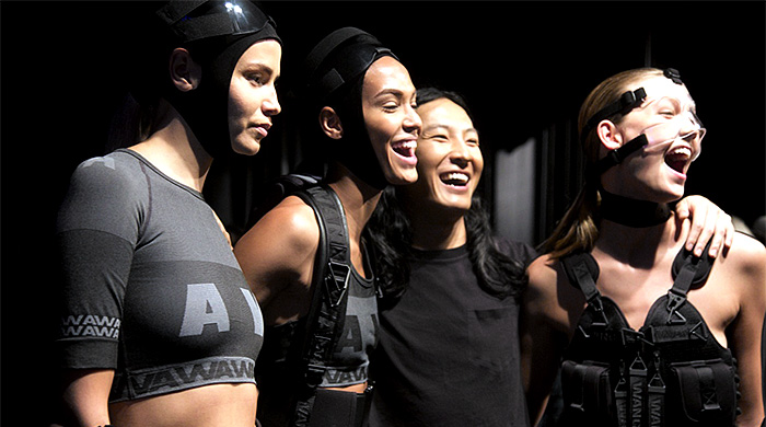 Прямая трансляция презентации коллекции Alexander Wang x H&M