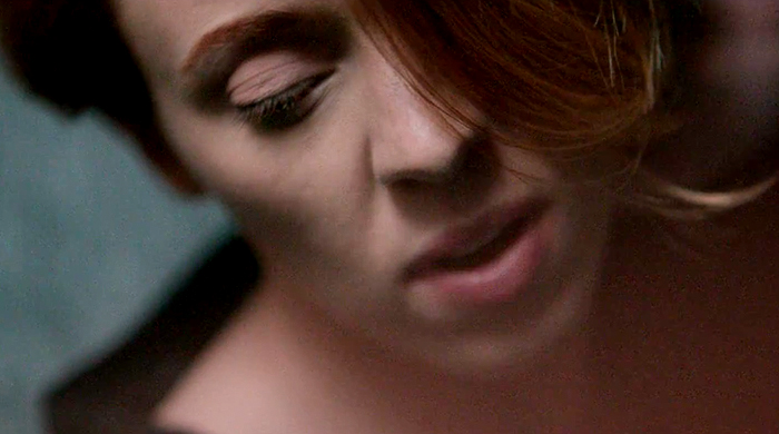 Вышел клип на новую песню La Roux