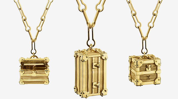 Крошечные сундучки-подвески Louis Vuitton из коллекции Petites Malles