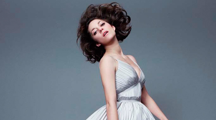 Марион Котийяр в новой рекламной кампании Lady Dior Campaign