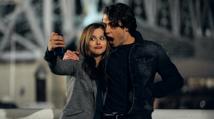 Хлоя Морец в трейлере драмы "Если я останусь"