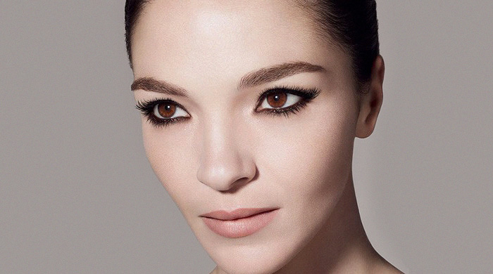 Мариякарла Босконо в рекламе коллекции Givenchy Extravagancia