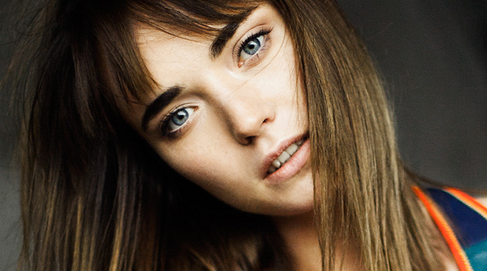 Алена Константинова в съемке Buro 24/7 x Tommy Hilfiger