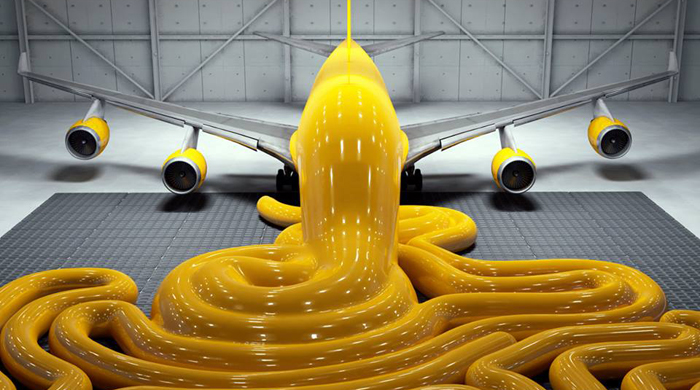 "Вытекающий" самолет Криса Лаброя