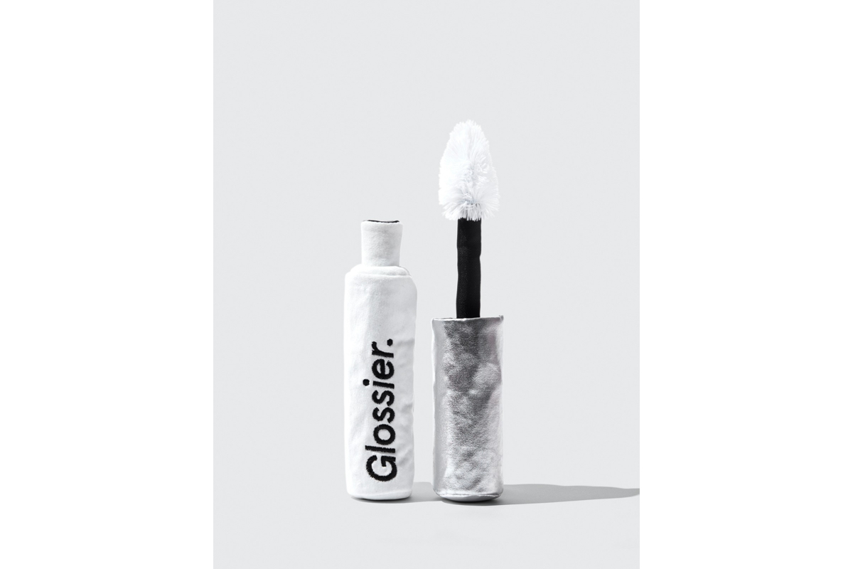 Glossier выпустил игрушки для собак в виде бьюти-средств (фото 2)