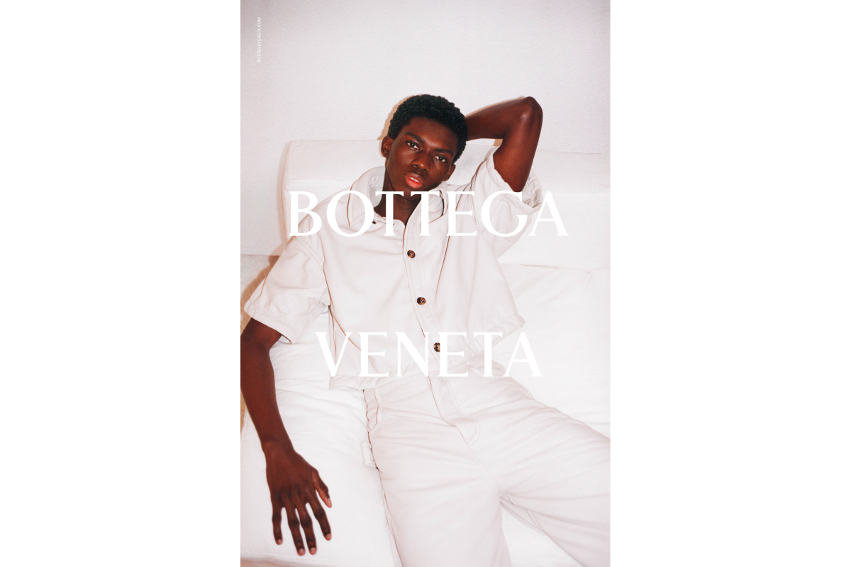 В новой кампании Bottega Veneta снялись далматинец и попугай (фото 4)