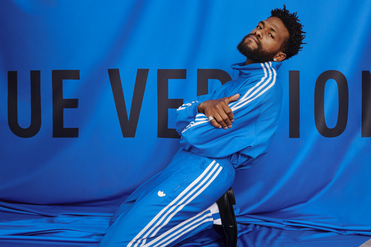 adidas Originals переосмыслил свои архивы в новой коллекции Blue Version (фото 6)