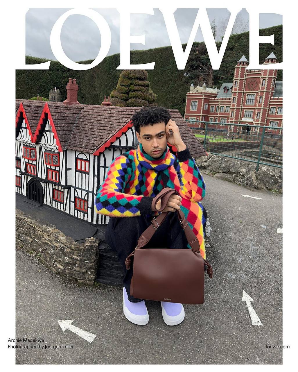 Loewe показал рекламную кампанию новой осенне-зимней коллекции (фото 7)